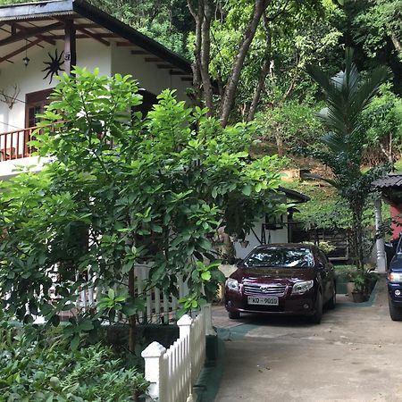 Villa25 Homestay Free Pick Up From The Centre كاندي المظهر الخارجي الصورة
