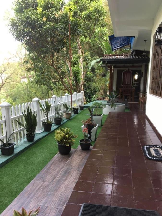 Villa25 Homestay Free Pick Up From The Centre كاندي المظهر الخارجي الصورة