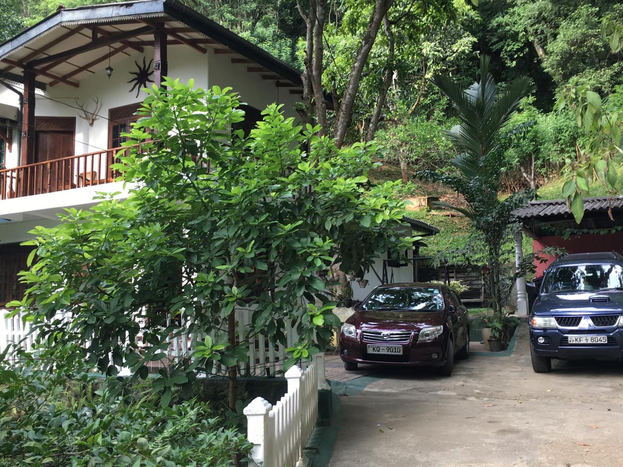 Villa25 Homestay Free Pick Up From The Centre كاندي المظهر الخارجي الصورة