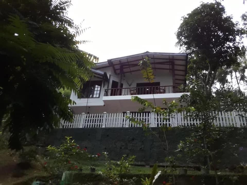 Villa25 Homestay Free Pick Up From The Centre كاندي المظهر الخارجي الصورة